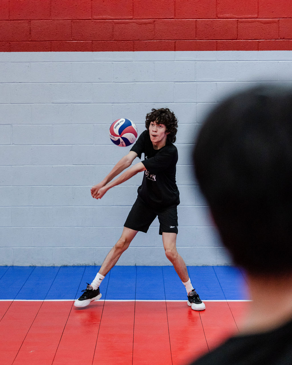 passing outside of body's midline christainwhilewatching the ball1