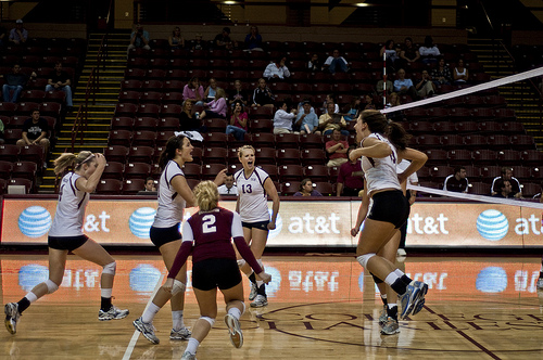 Basic Volleyball Rule: 3 players are allowed in the front row and 3 are backcourt players.
Each team has 1 libero allowed to be on the court during a rally (ASR Photo)