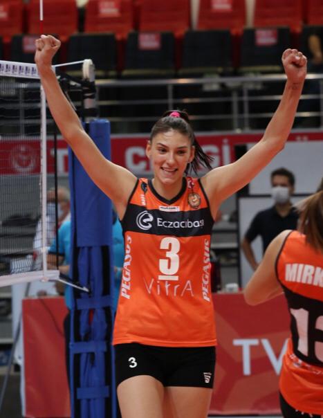 Tijana Boskovic Serbian Olympic opposite wearing Vitra jersey (photo by Nevanurpm)