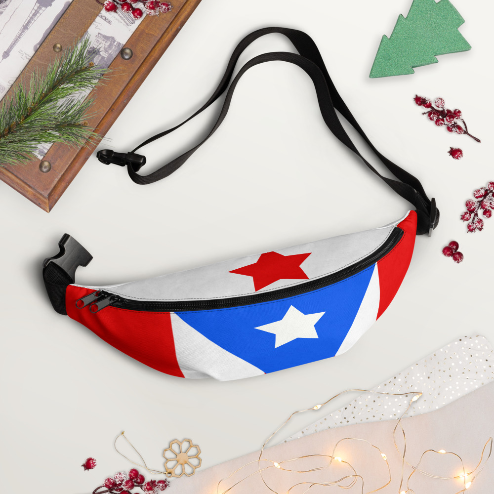 These 10 fanny packs are trending! Cool colorful funky fanny packs are in! Back to school outfits with fanny pack accessories are a big deal this season. Check out these popular designs on Etsy!