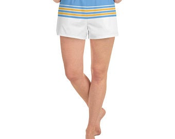 These athletic women's short shorts are so comfy and made from such a versatile fabric that you won't feel out of place at any sports event. And, of course, they have pockets.