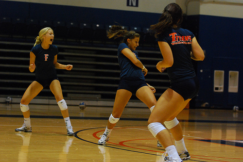 For better volleyball passing you need to take responsibility for balls that are served or passed into your area. Cal State Fullerton Titan Passers Calling The Serve "Out" (Big West Conference)