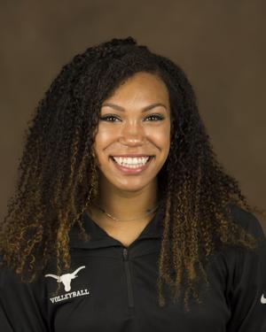 Ebony Nwanebu is a former USC Trojan and Texas Longhorn outside hitter now a professional volleyball player in the Athletes Unlimited Professional League.
(photo UT Longhorn Athletics)