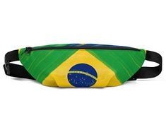 Cool fanny packs for men and women inspired by the flag of Brazil Available on ETSY in my Volleybragswag shop. Get yours today!