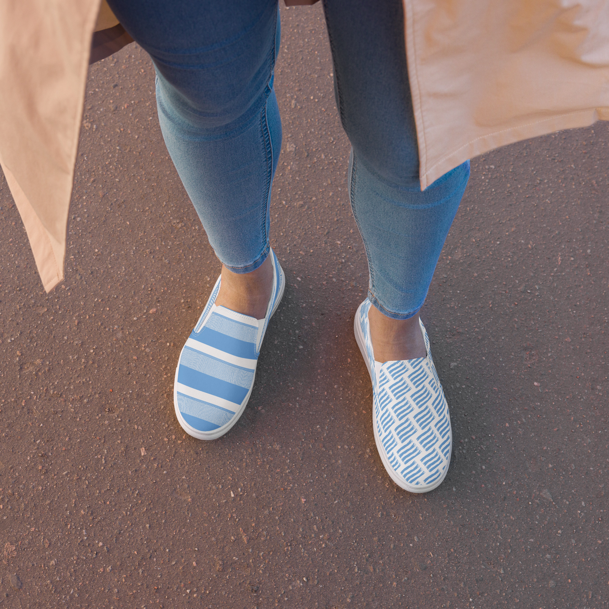Introducing the "Argentinas" ...the light blue and white Women Slip on Canvas Shoes in the 2023-2024 ACVKs shoe line.