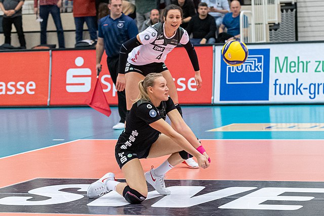 Volleyball Libero Rotation: A Guide to Roles and Responsibilities: The libero is a defensive specialist, renowned for their exceptional passing, digging, and defensive skills.