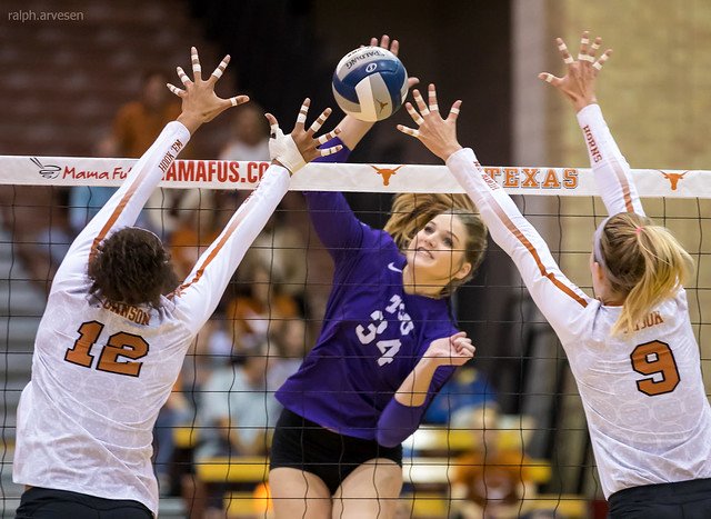 Need To Hit A Volleyball With Power? First Improve Your Spike Approach.

TCU outside hitter attacks against the Texas double block (Ralph Iversen)