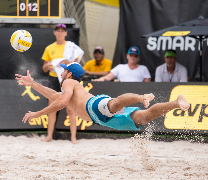 A volleyball dive or roll doesn't help you dig a ball but it helps you protect your body and land safely on the ground AFTER keeping a ball off the floor. (R. Aversen [photo)