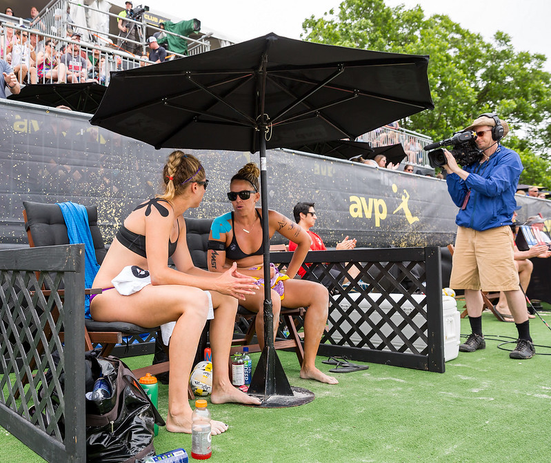 Beach Volleyball Rules: There are two (2) timeouts per set with a duration of 30 seconds each. Only one (1) injury timeout per player per match is allowed.(Ralph Aversen)