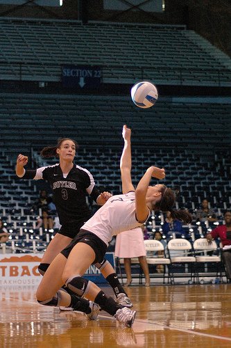 Volleyball Libero Facts Defensive Rules Responsibilities and History and more on Improve Your Volleyball.com