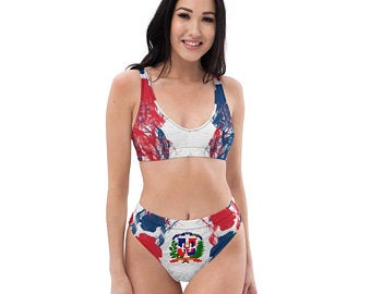 Use these cute beach volleyball outfits to mix n match Volleybragswag sports bras bikini tops combined with tie dye jogger pants and cute volleyball shorts.