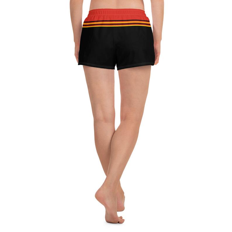 These athletic women's short shorts are so comfy and made from such a versatile fabric that you won't feel out of place at any sports event. And, of course, they have pockets.