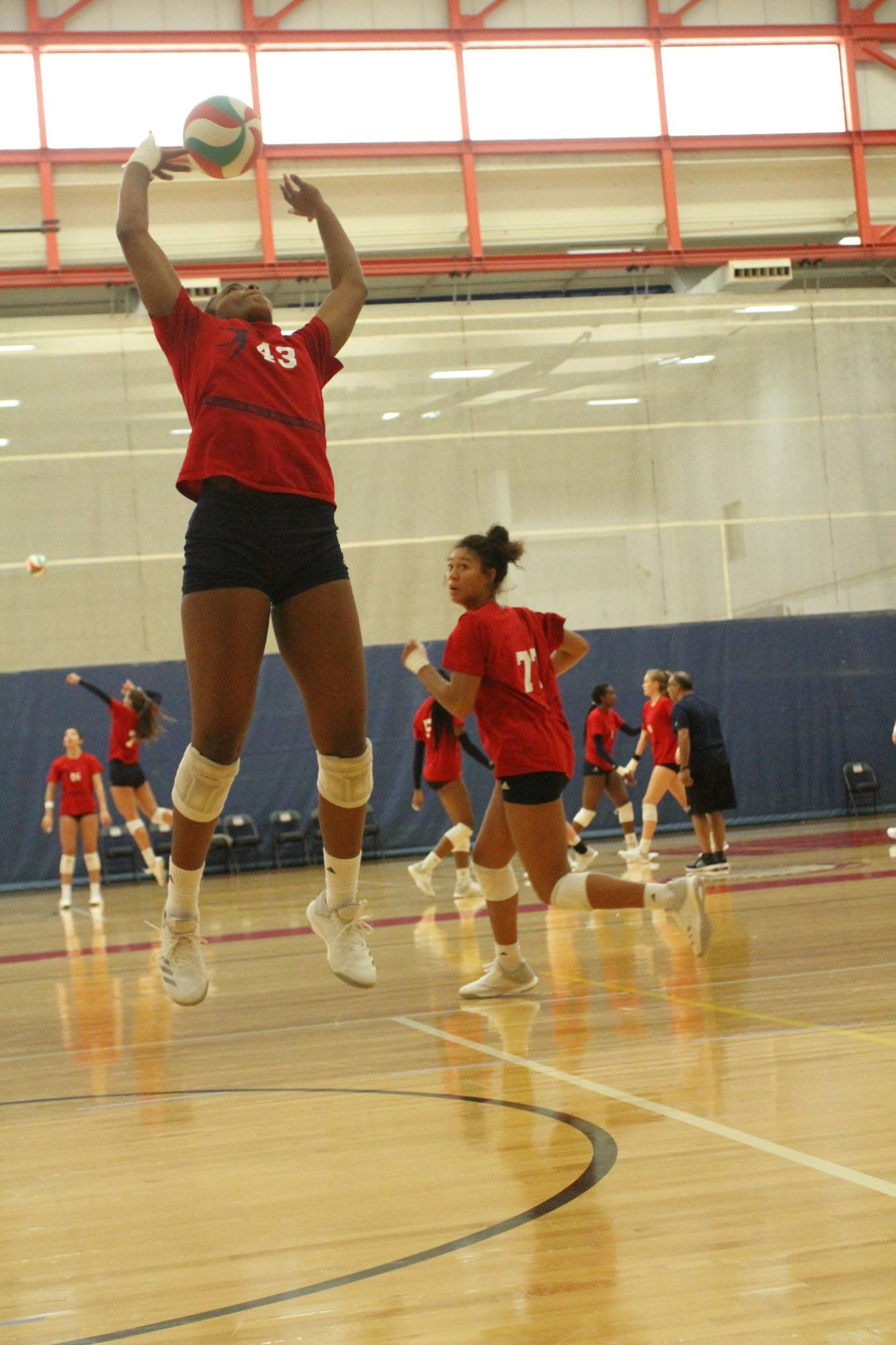 We believe that players need to do ALOT of great volleyball setter drills with setting repetitions in a short amount of time in order to improve their technique.