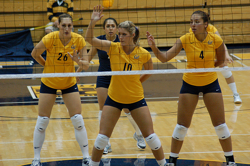 Rotation in Volleyball: Cal Berkeley Volleyball Players On Defense In The Front Row ready to switch to their specialized player positions arter the serve. (RRaiderstyle)