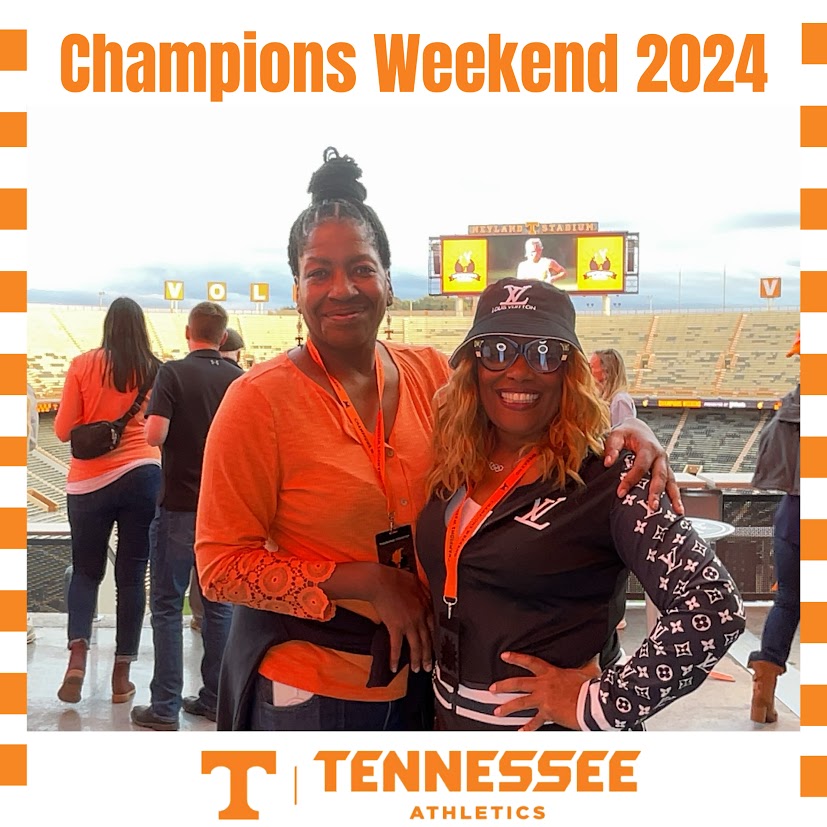 utkchampionsweekendneylandstadiumselfiewithsharrieffaduringsocial utkchampionsweekendneylandstadiumselfiewithsharrieffaduringsocial