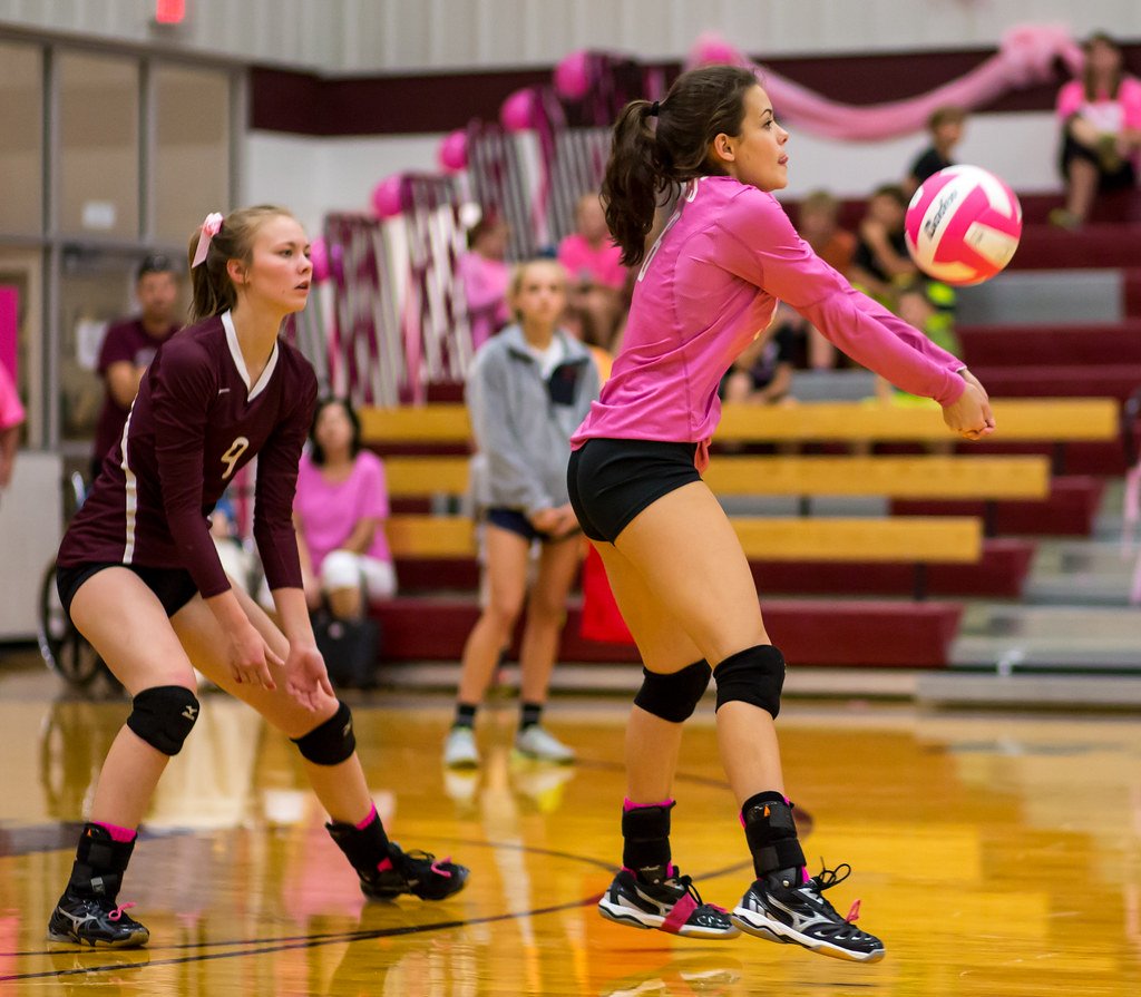 Passing Drills Volleyball Players do that force you to practice thinking faster and making faster decisions, while controlling the ball to your intended target. (Aversen)